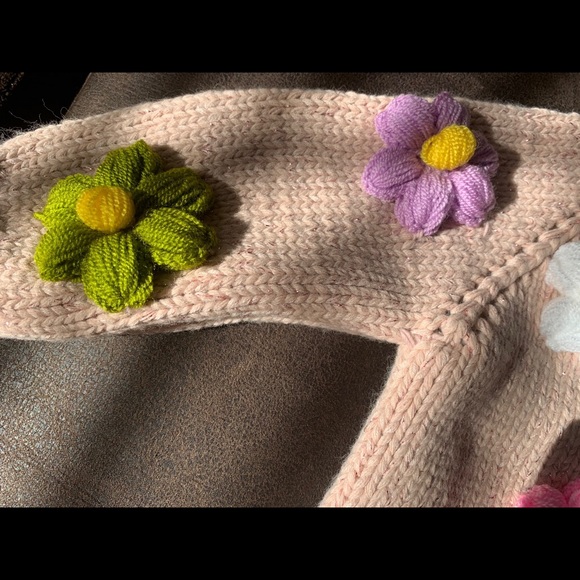 Handmade Girl Cardigan - Picture 3 of 8